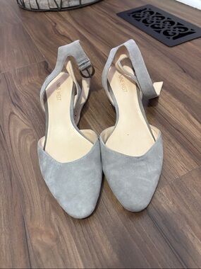 Nine West Light Grey Suede D'Orsay Block Heel Sandals
